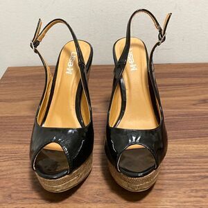 Lisa-W Black Patent Leather Slingback Cork Wedge Peep Toe Pumps. Size 39/8.5.